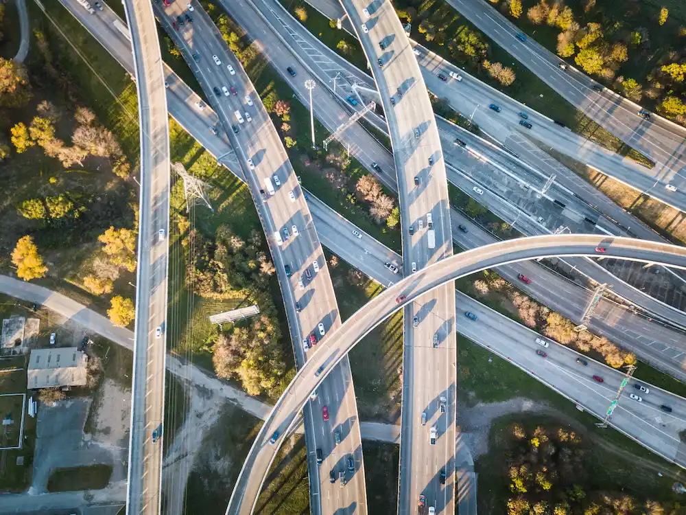 optimizar la red de distribución de transporte